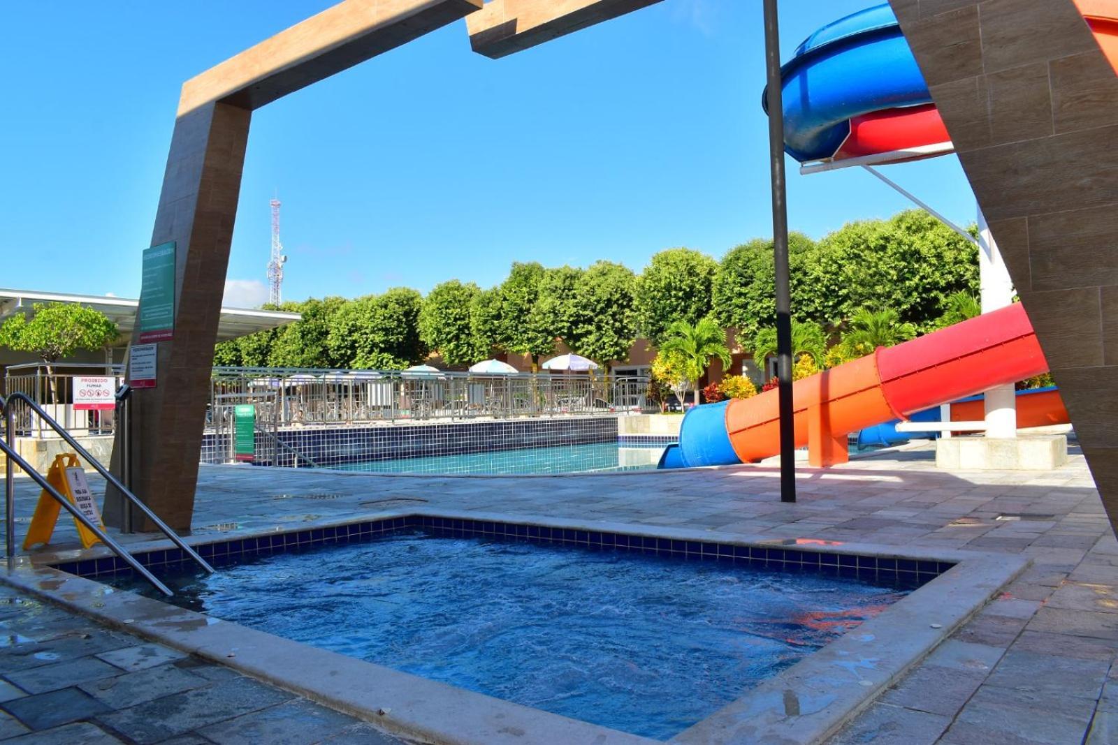 Apartamento - Fiori Diroma - Terreo - Parque Aquatico 24h *